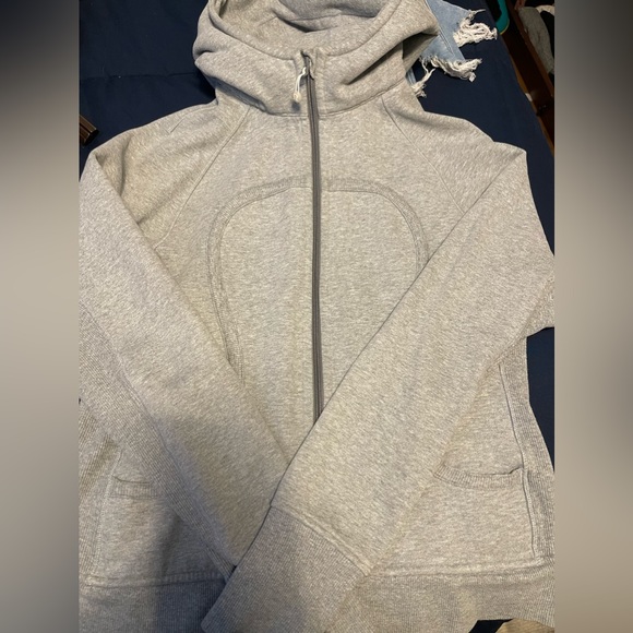 Lululemon limited edition scuba in heather grey - Picture 2 of 2